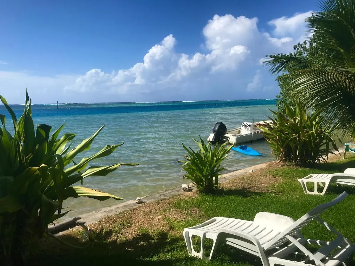 Poerani Moorea 3*,